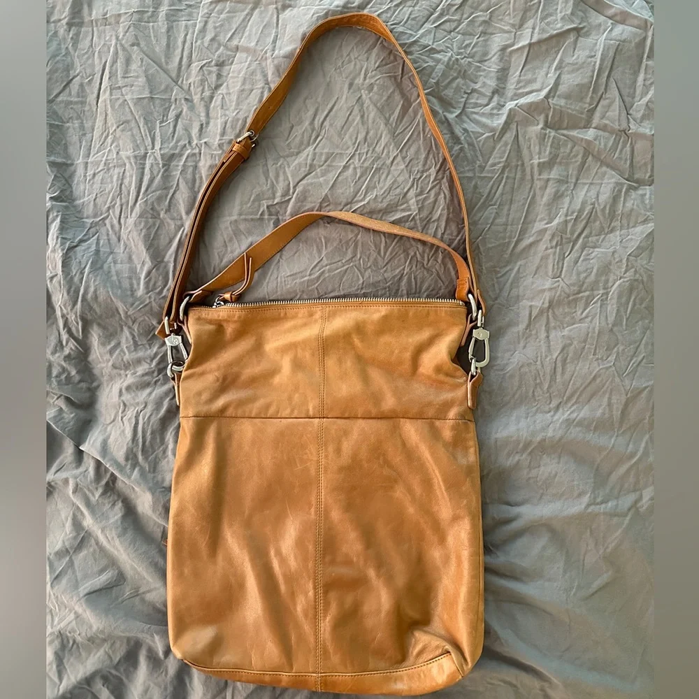 HOBO International leather adjustable crossbody bag - Picture 2 of 13